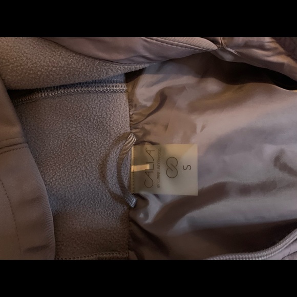 Coat - Picture 8 of 8